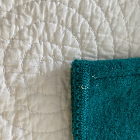 Vintage Sweater - Picture 5 of 10